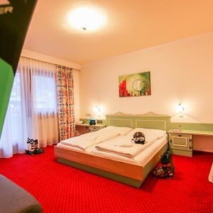 Kamer met een King Size Bed